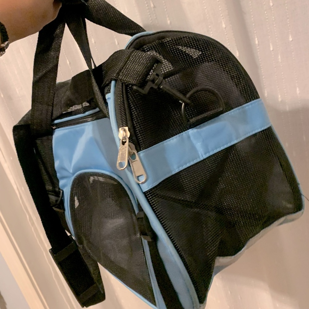 Small pet carrier - Picture 2 of 4